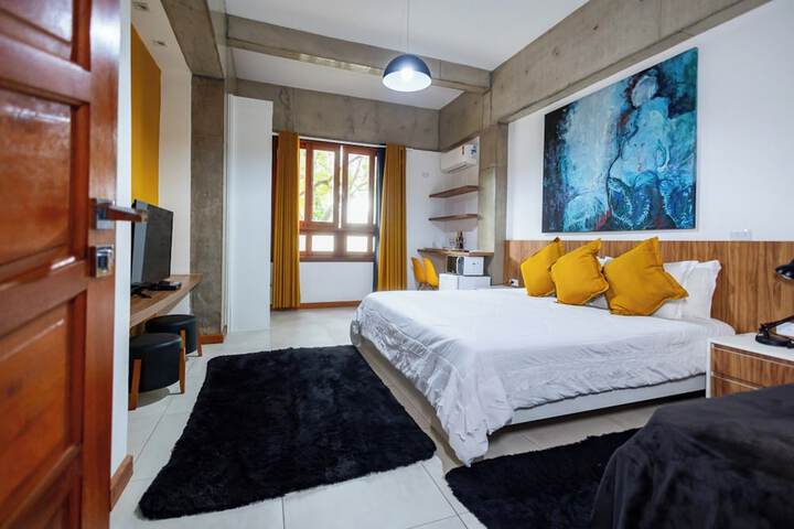 Room 13 of 314