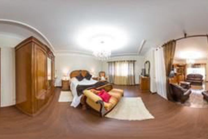 Room 20 of 63
