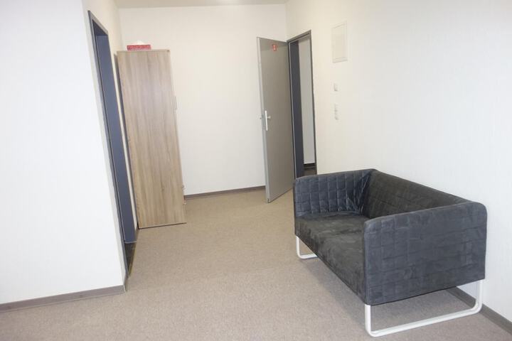 Room 14 of 27