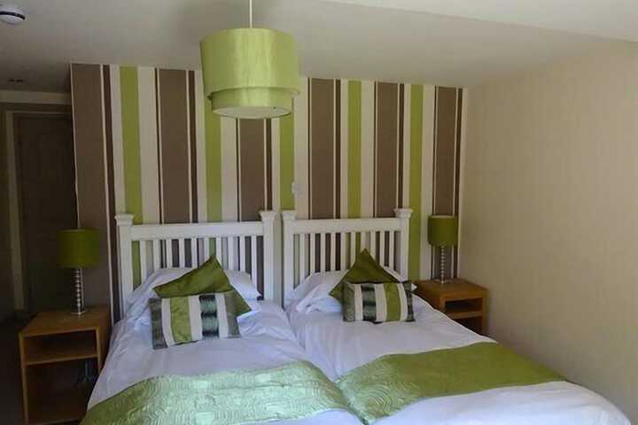 Room 2 of 15