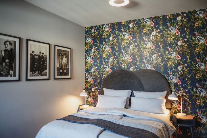 Room 49 of 134