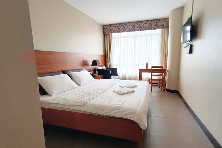 Room 40 of 73