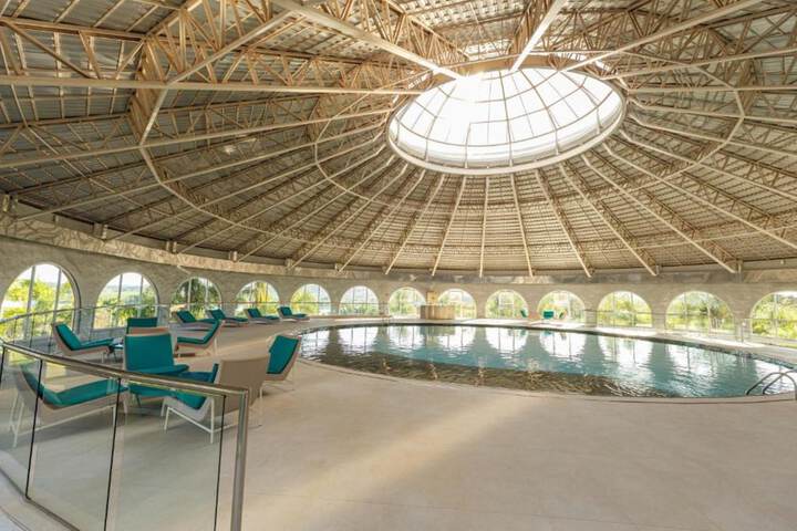 Pool 63 of 103