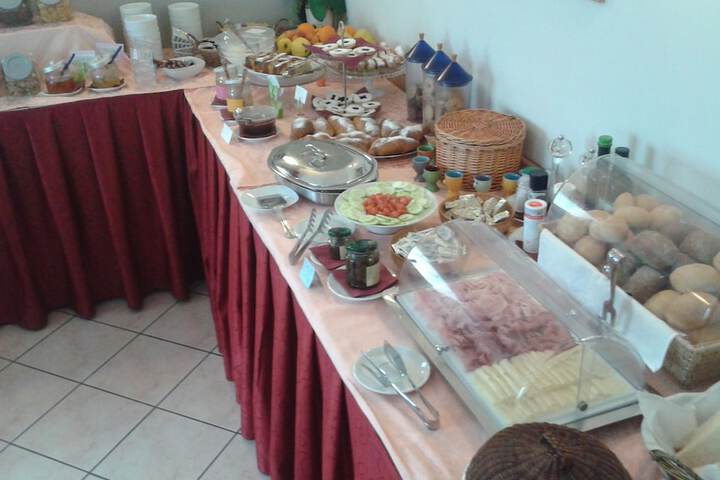Dining Photos