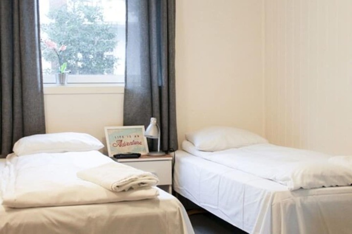 Room 10 of 41