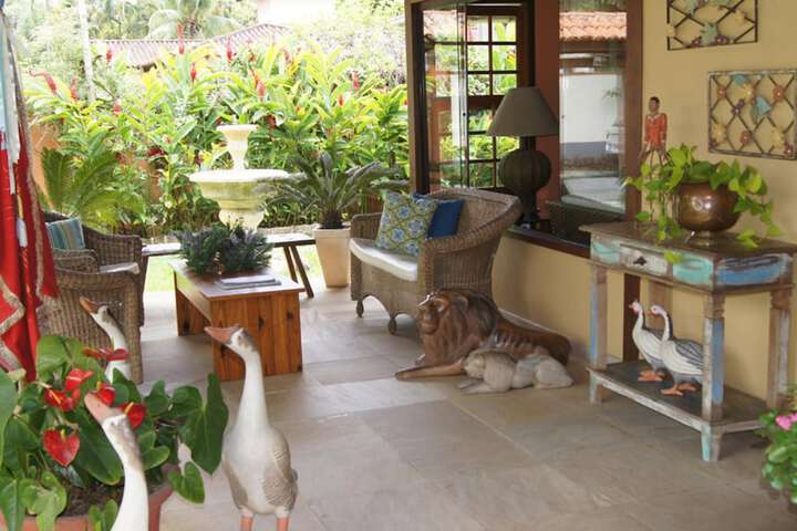Entrance & Lobby