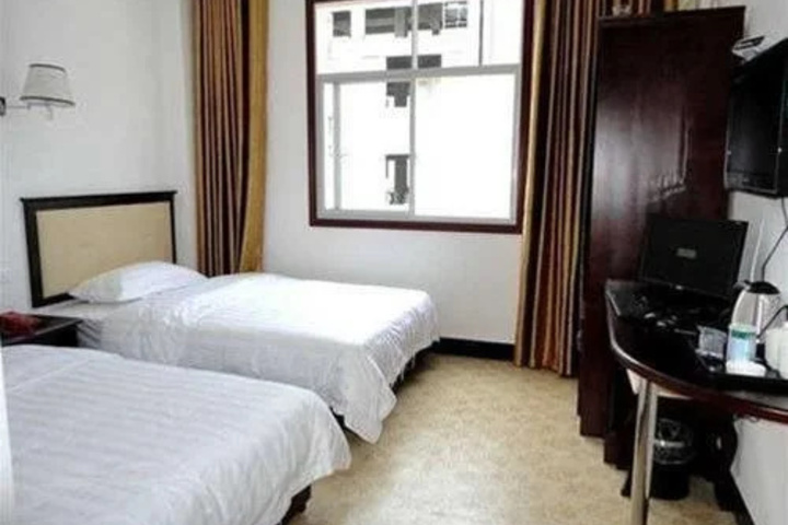 Enshi Deyuan Hotel