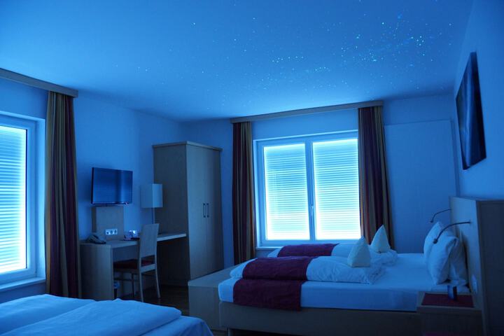 Room 10 of 64