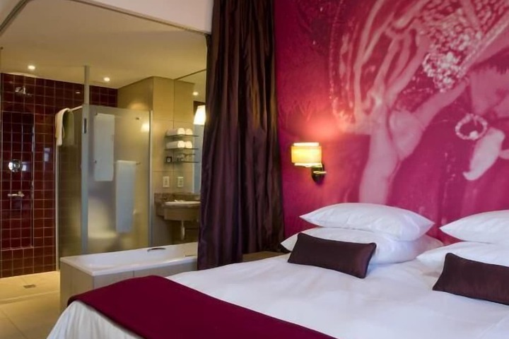 Room 14 of 47