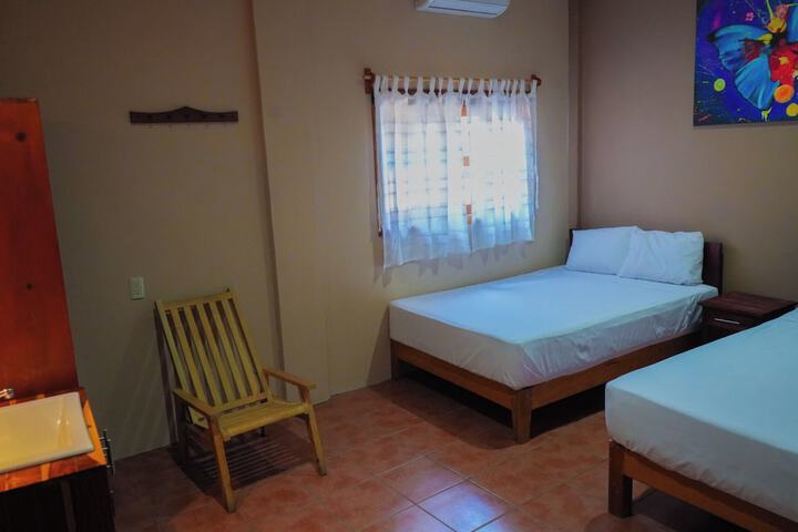Room 27 of 52