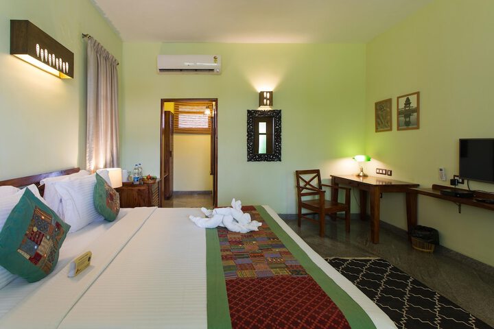 Room 15 of 68
