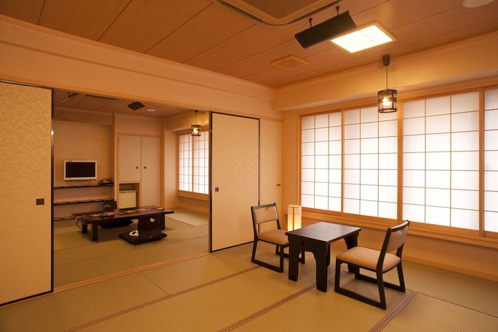 Room 17 of 58