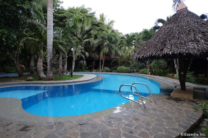 Pool 34 of 58