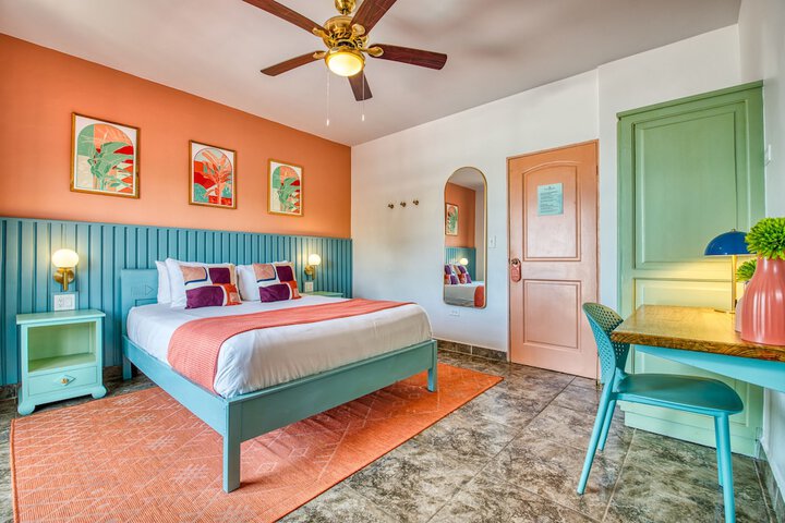 Room 10 of 63