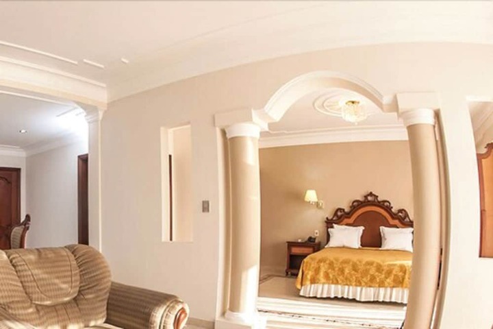 Room 20 of 37