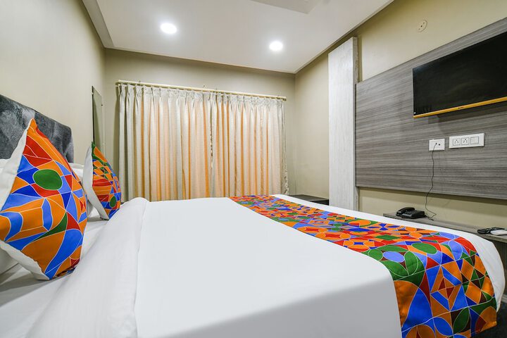 Room 18 of 26
