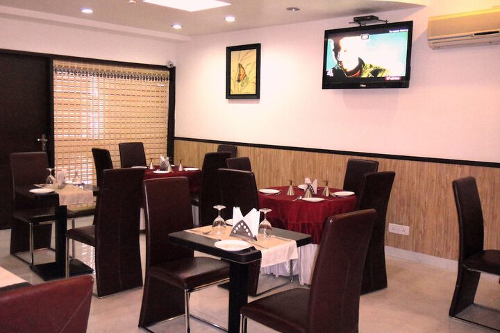 Dining Photos