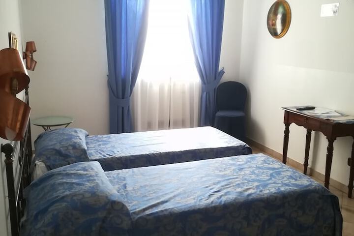 Room 5 of 56