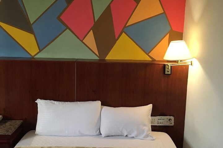 Room 16 of 71