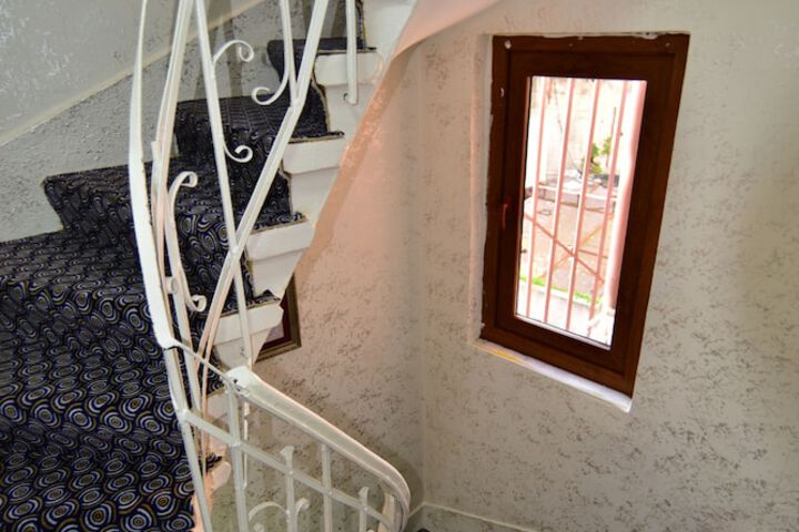 Room 14 of 38