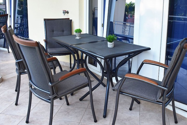 Terrace/Patio 21 of 40
