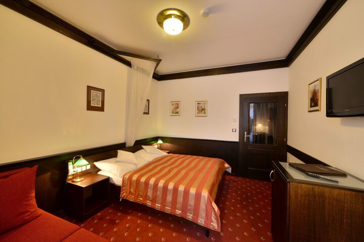 Room 29 of 145