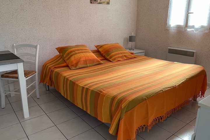 Room 13 of 50