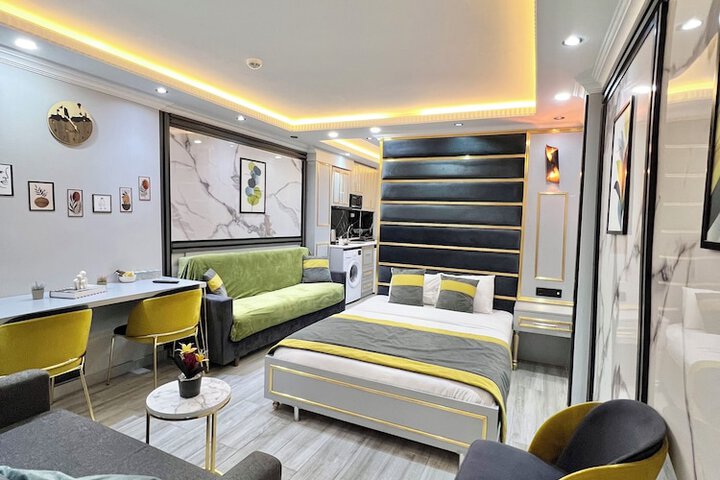 Room 21 of 54