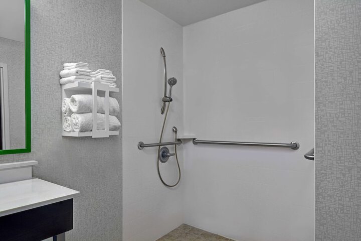 Bathroom shower