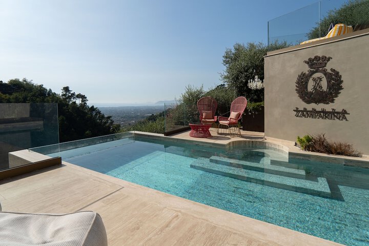 Pool 60 of 110