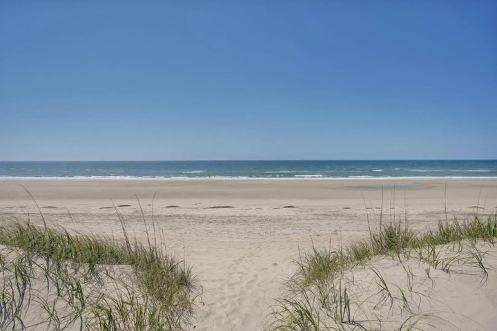 Beach 17 of 27