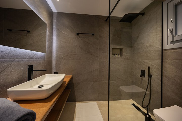 Room 26 of 56