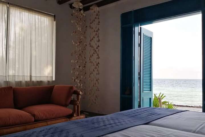 Room 8 of 69