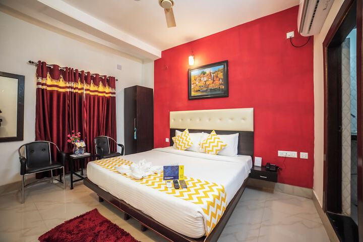 Hotel Yash Residency Assi Ghat &  Bhu in Varanasi