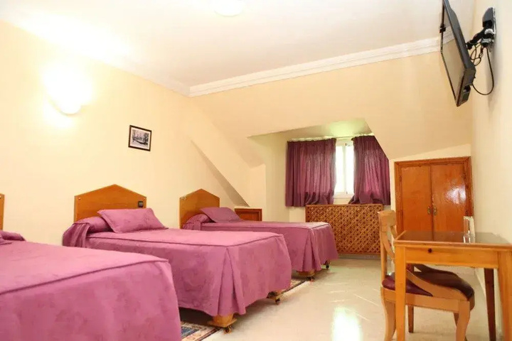 Room 4 of 13