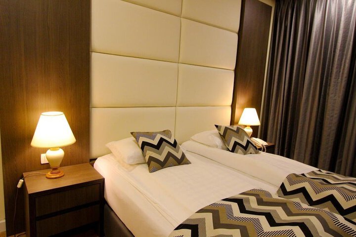 Room 36 of 89