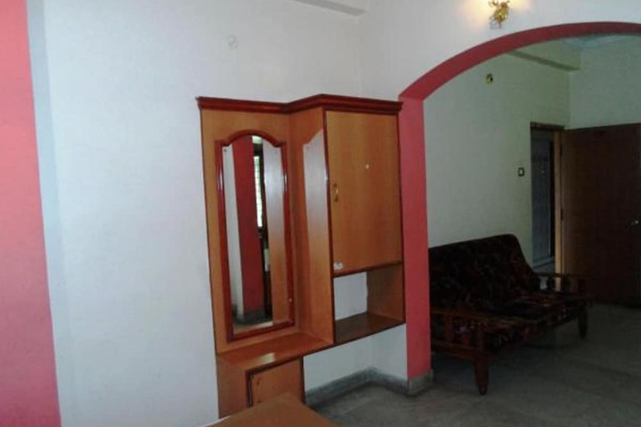Room 10 of 21