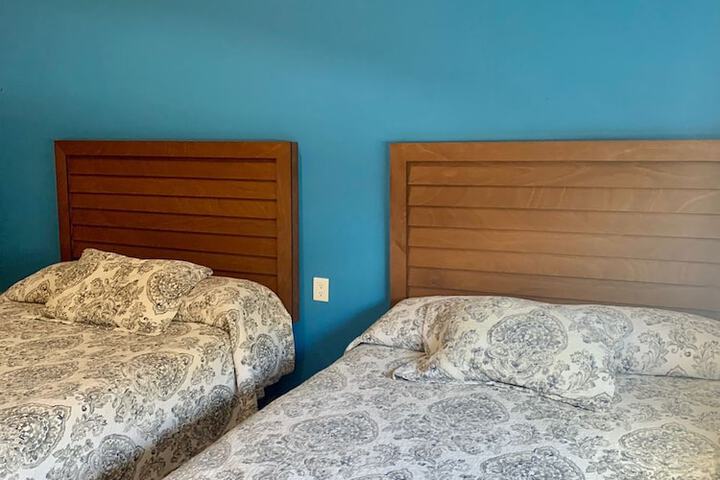 Room 13 of 96