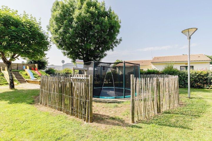 Childrens Activities 92 of 109