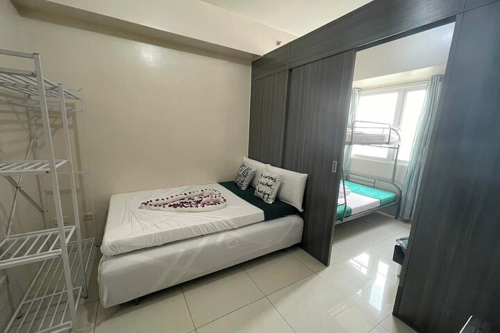 Room 29 of 216