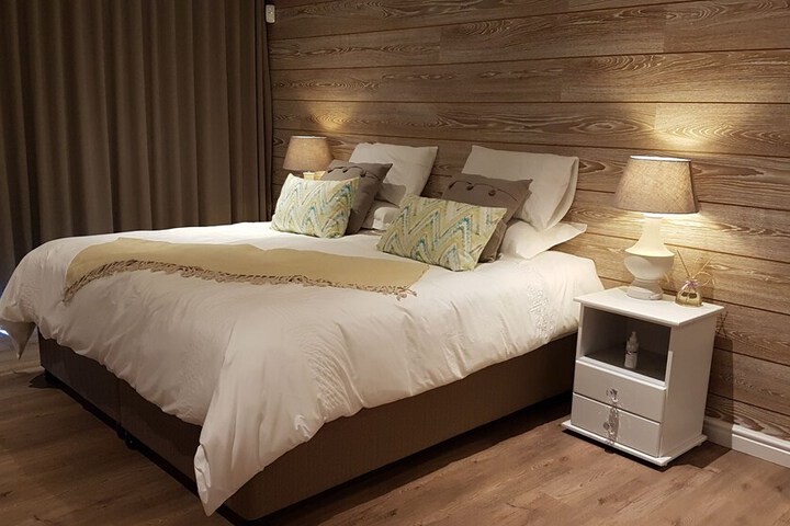 Room 3 of 50