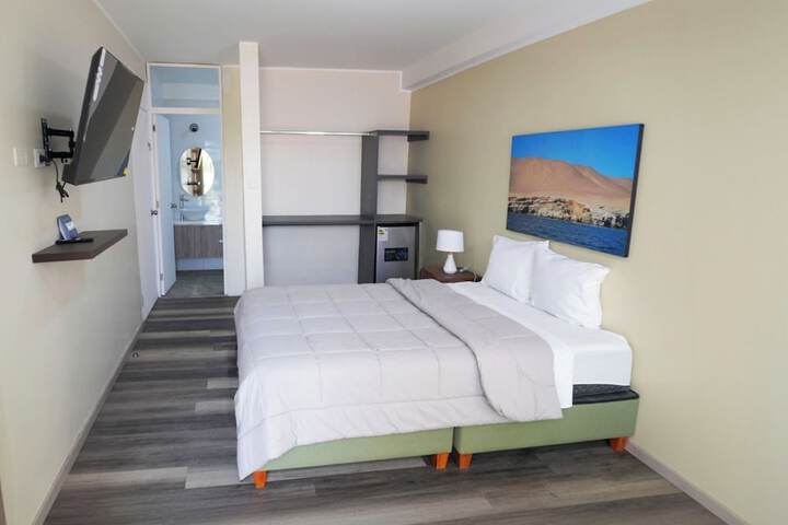 Room 56 of 214
