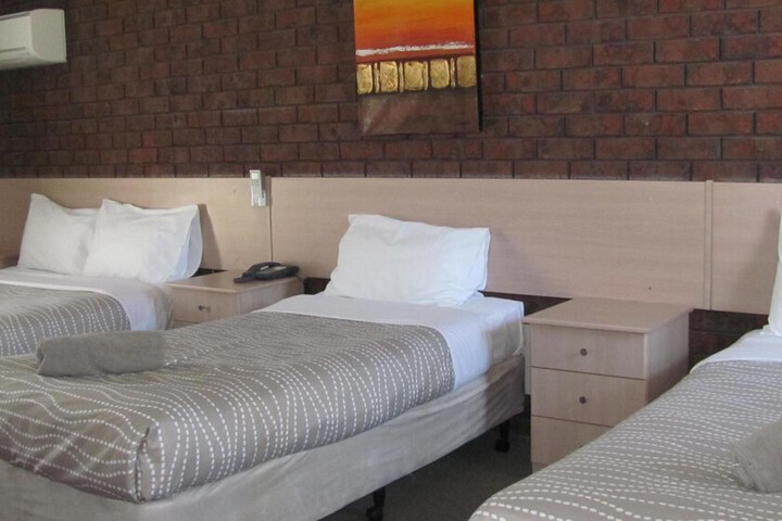 Room 15 of 95