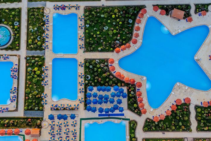Pool 45 of 189