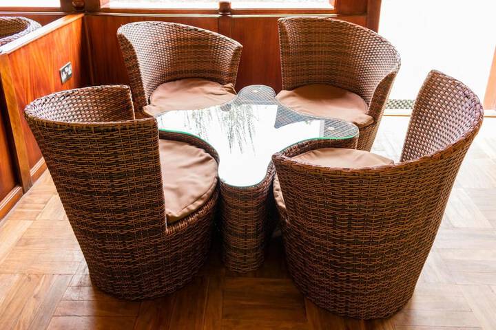 Dining 50 of 86