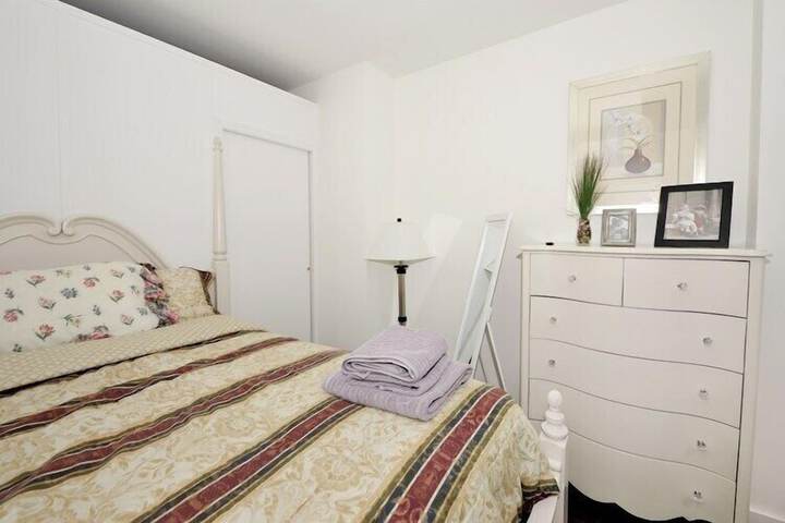 Room 63 of 324