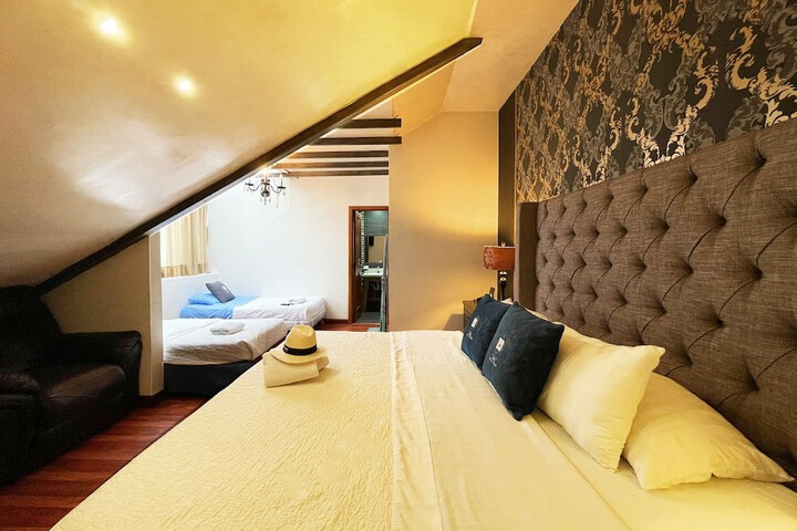 Room 41 of 85
