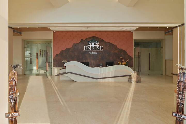 Hotel Interior 4 of 72