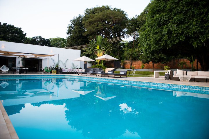 Pool 62 of 158