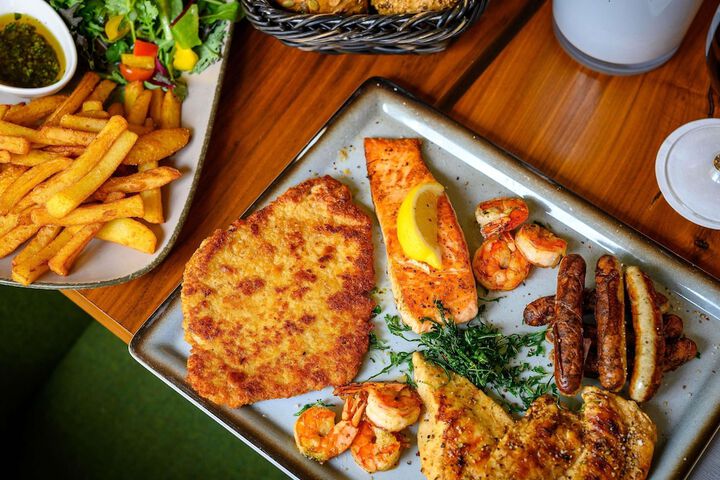 Dining Photos